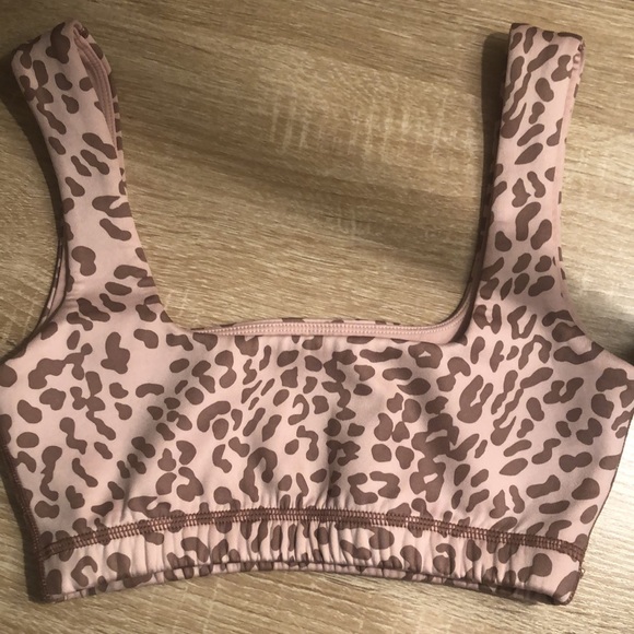 Tan + Lines Sivan Ayla Sports Bra - Picture 3 of 4